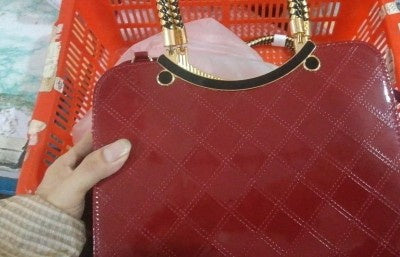 Women's Lingge Quilted Crossbody Bag